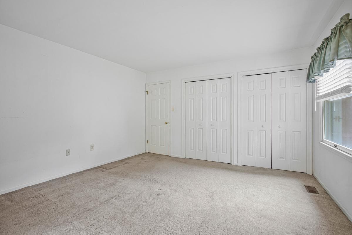 16704 Goldsborough Avenue photo 43