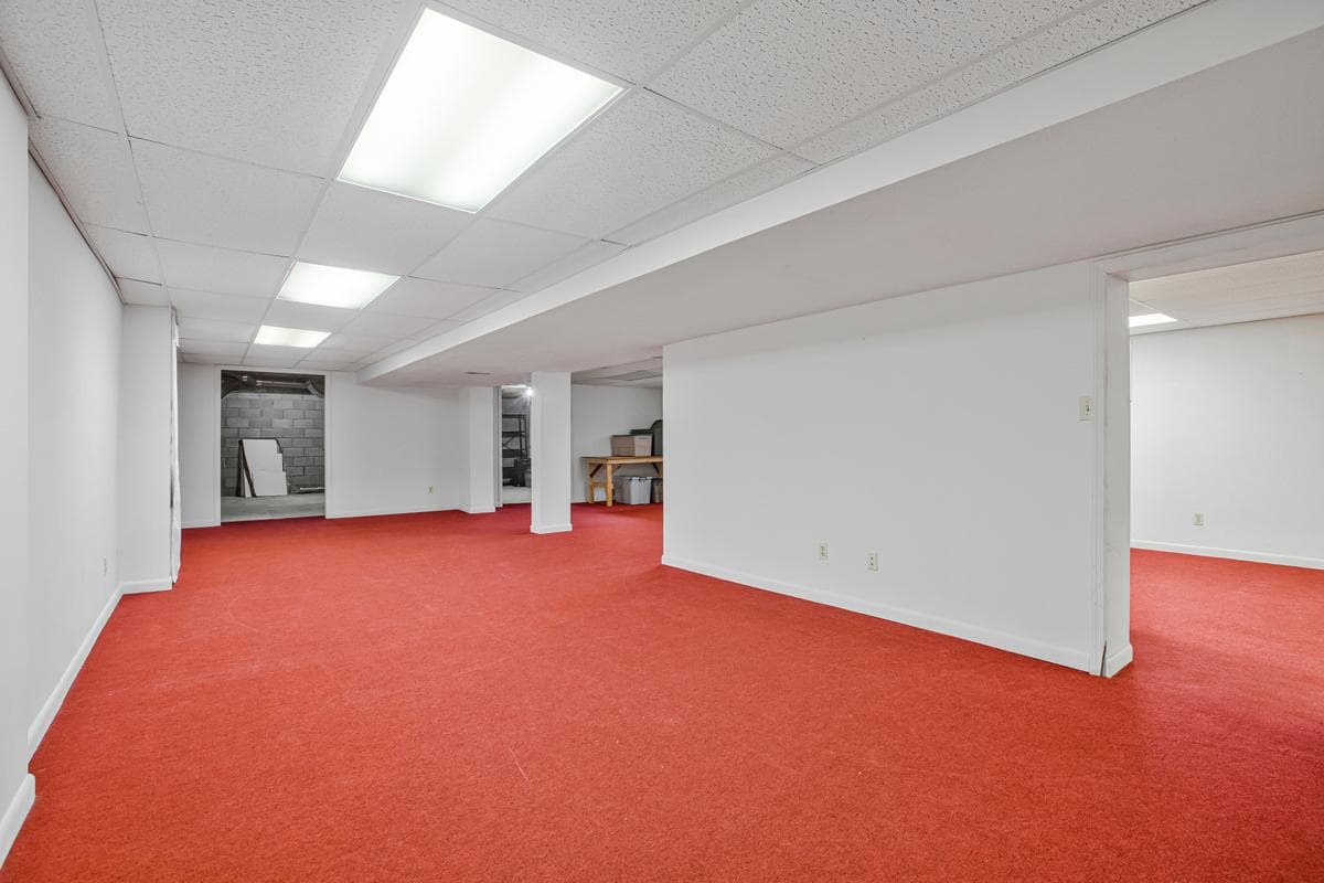 16704 Goldsborough Avenue photo 44