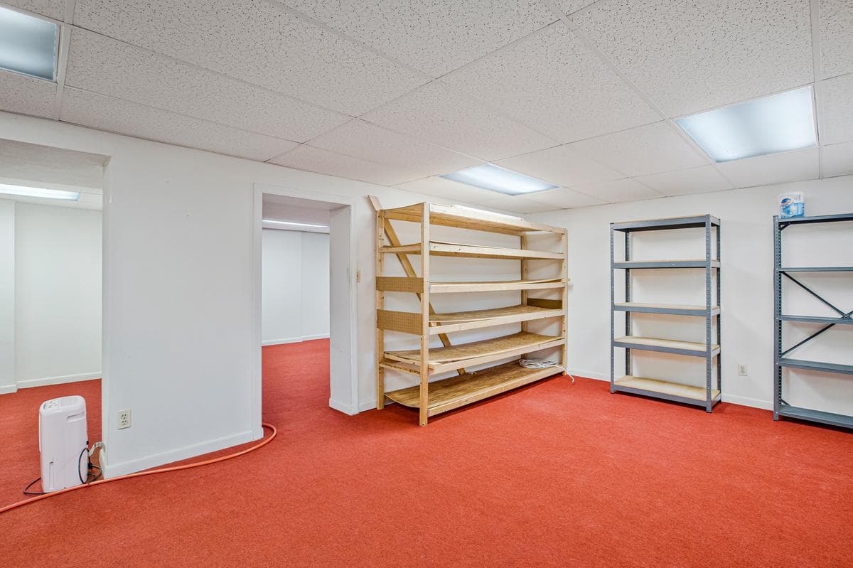 16704 Goldsborough Avenue photo 49