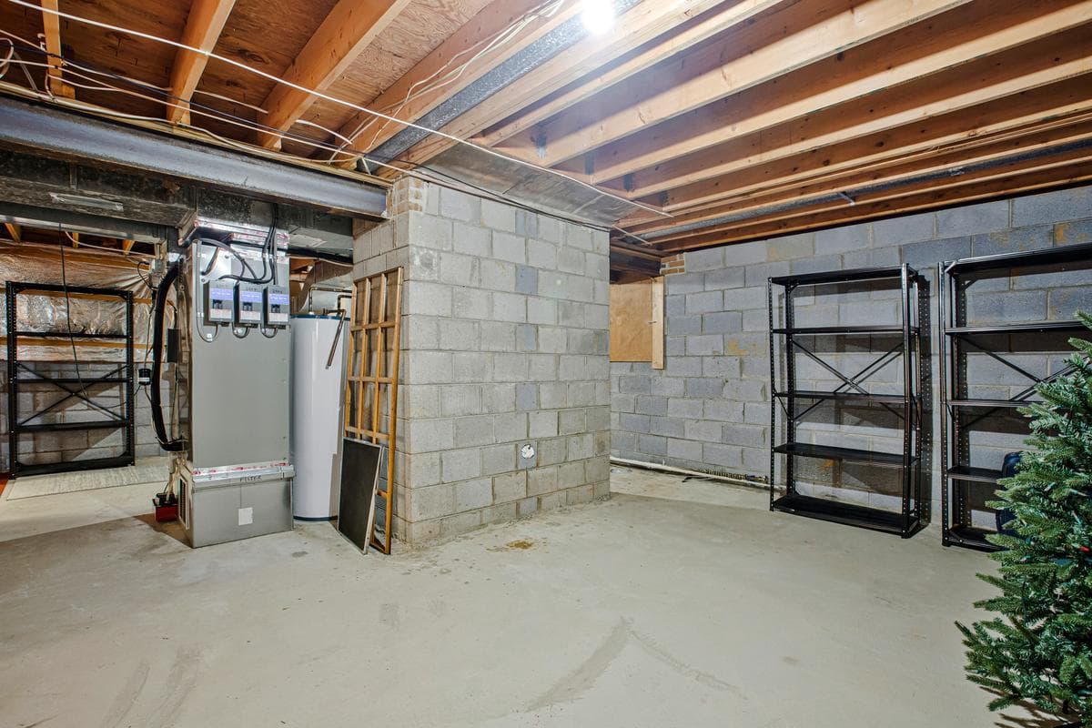 16704 Goldsborough Avenue photo 51