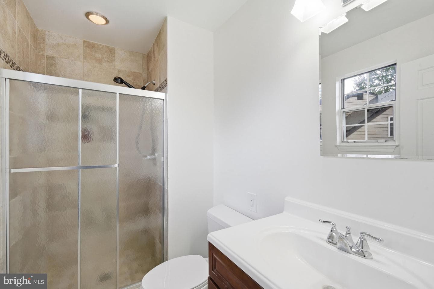 9008 Acredale Court photo 23