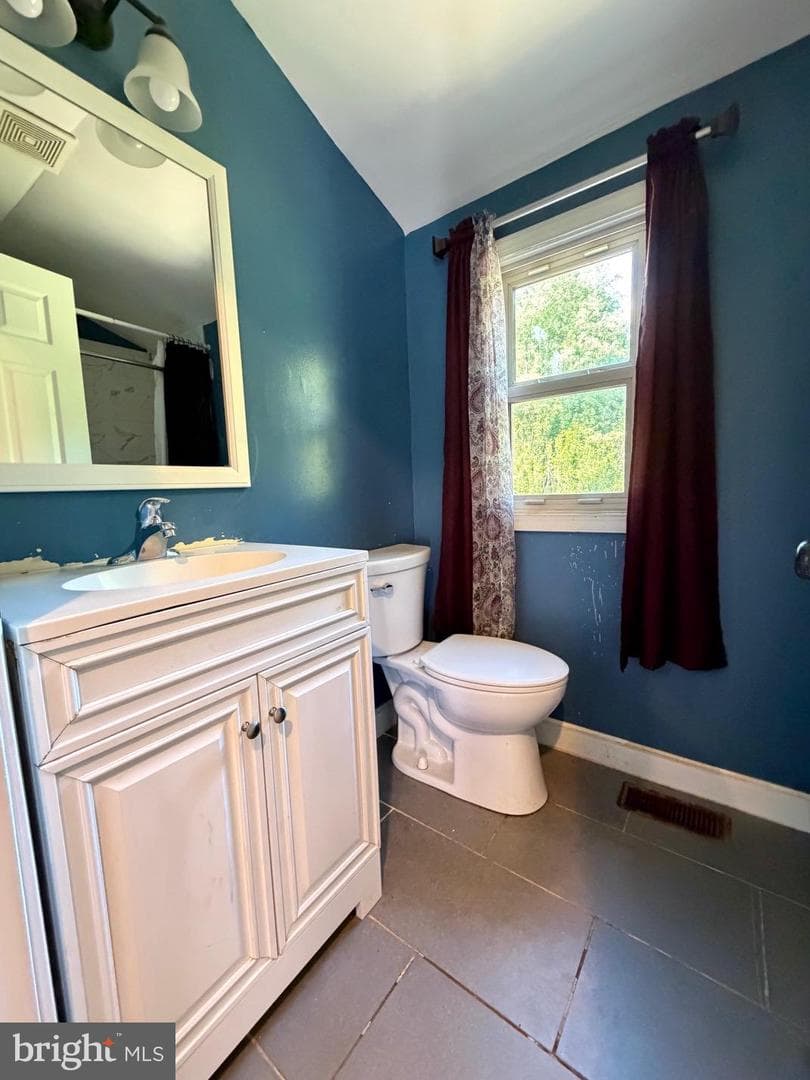 2583 Oak Glen Way photo 11