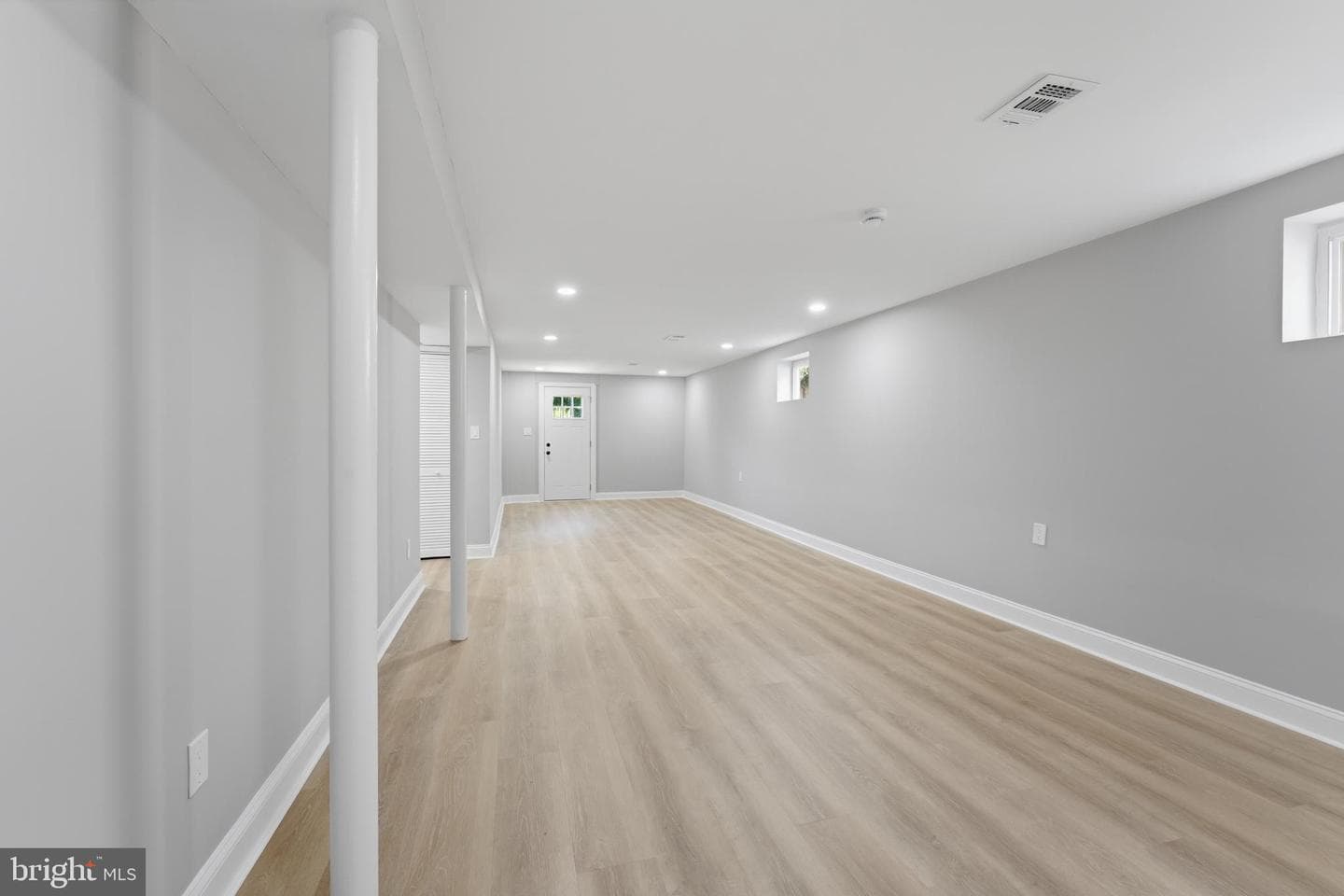 1213 Quo Avenue photo 24