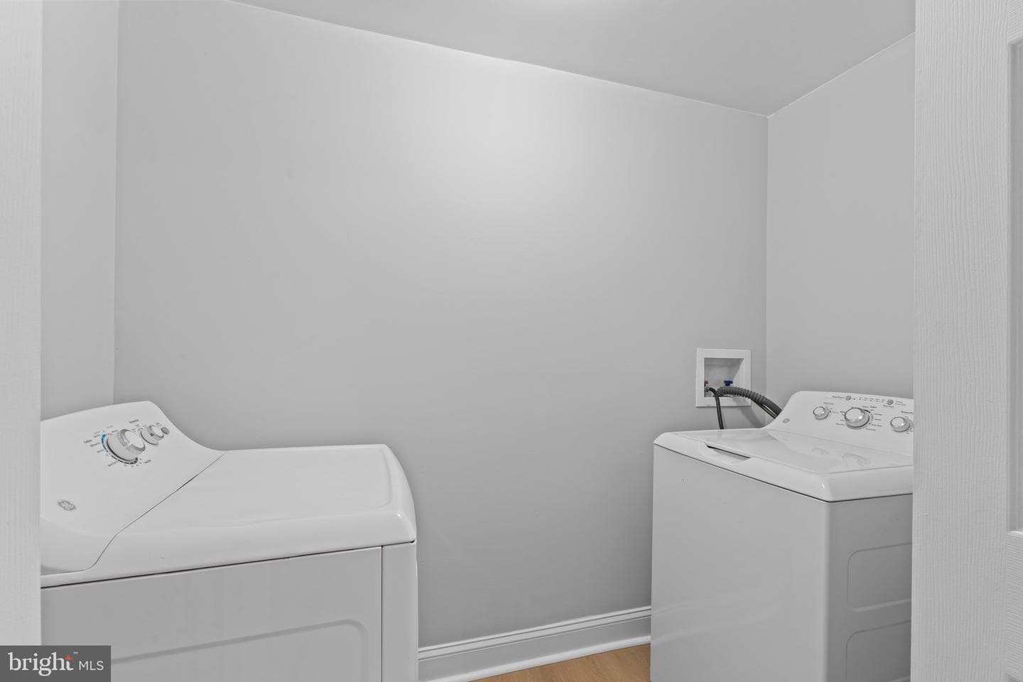 13512 Reid Circle photo 39