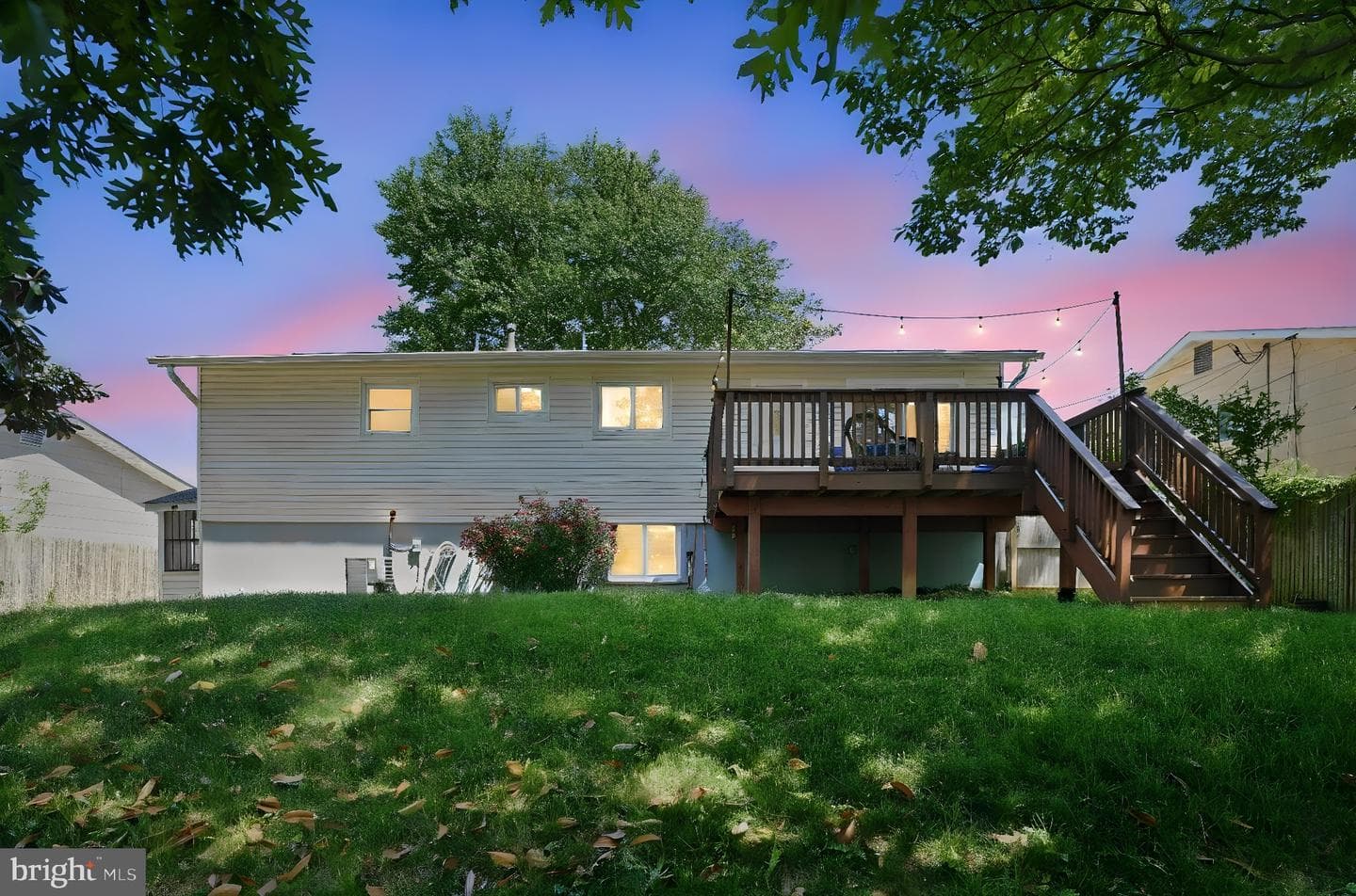 1809 Jarvis Avenue photo 3