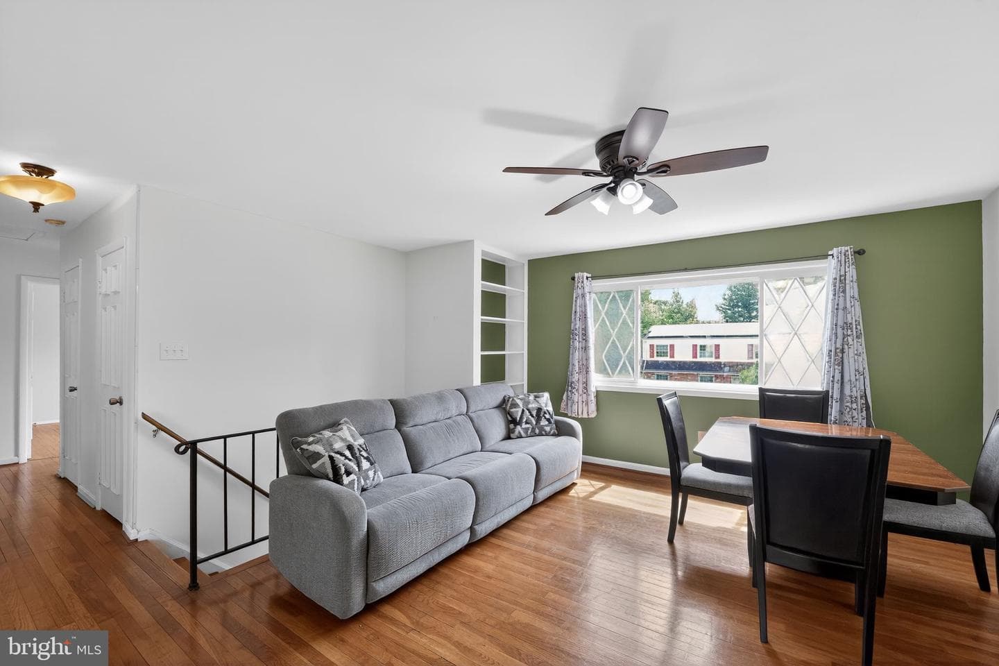 4328 Canyonview Drive photo 10