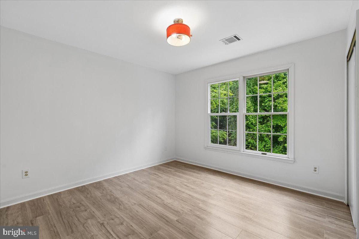 11101 Navigators Court photo 40