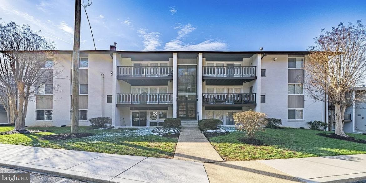 3122 Brinkley Road #4201, Temple Hills