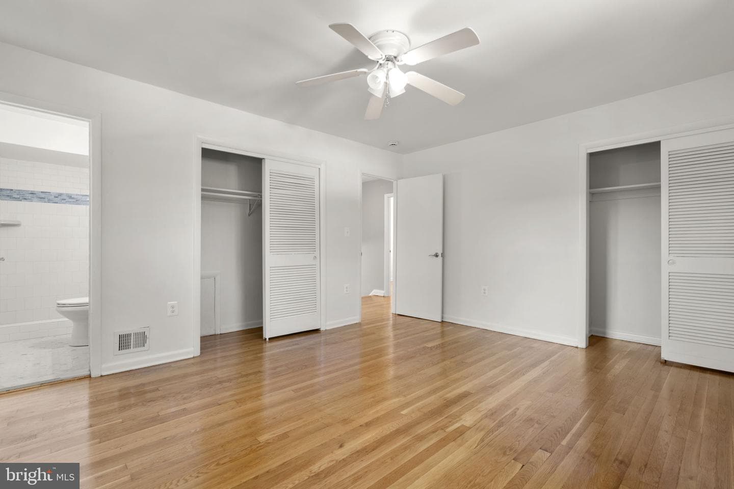 9109 Drake Place photo 16