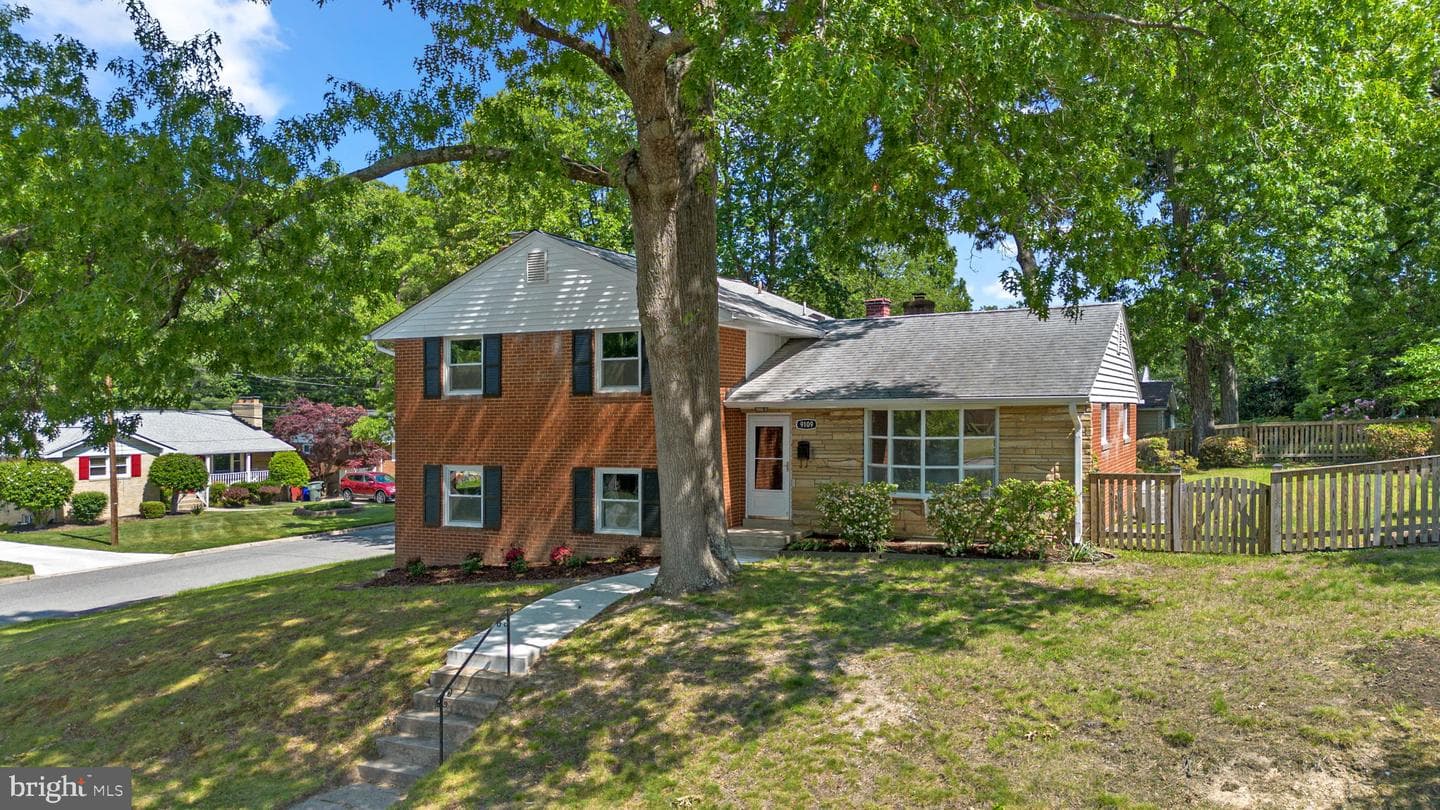 9109 Drake Place photo 3