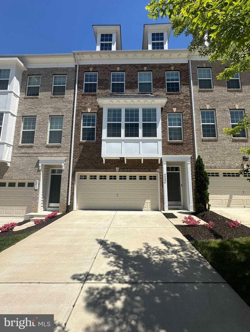 9009 Village Springs Drive, Upper Marlboro
