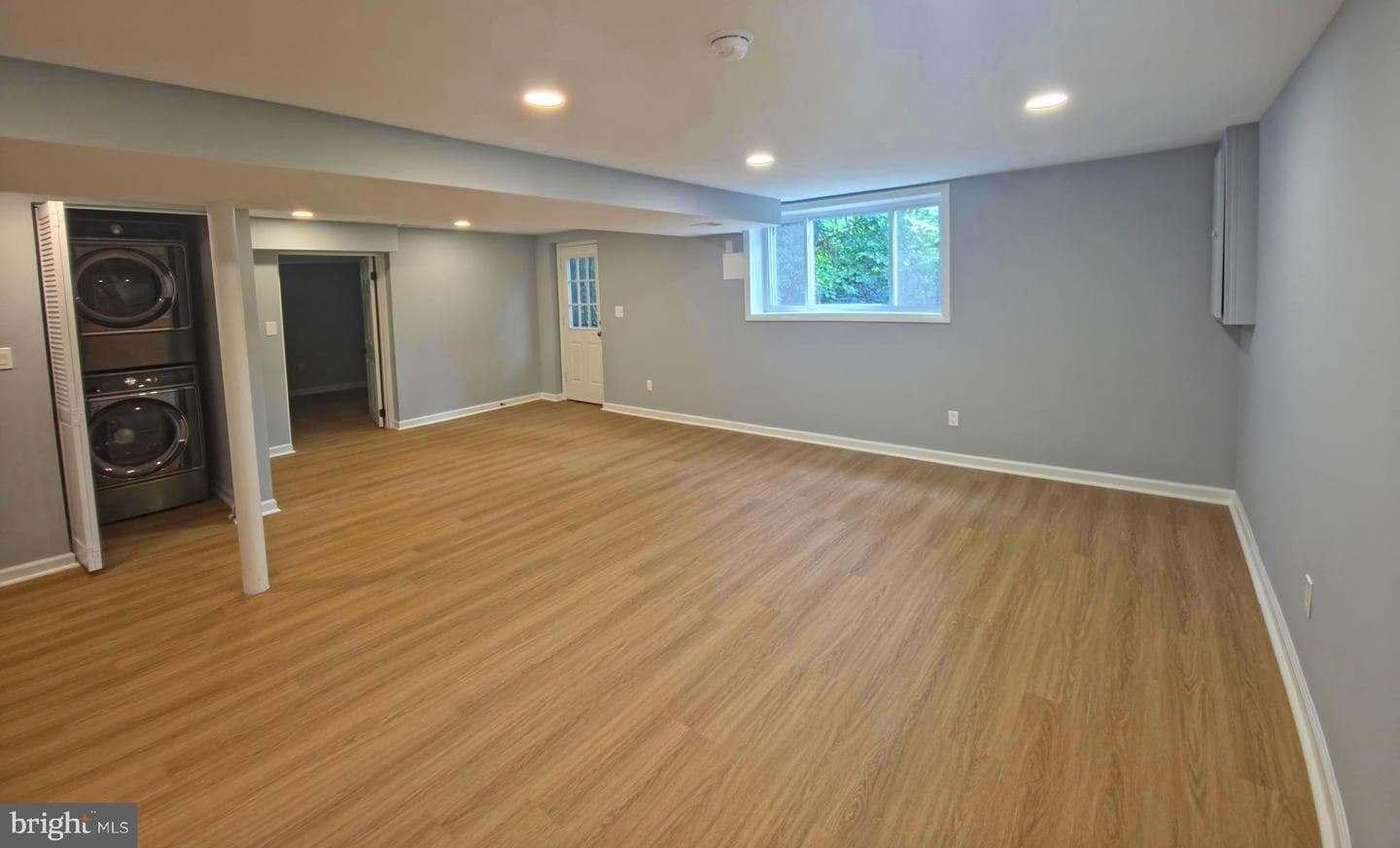 3516 Riviera Street photo 47