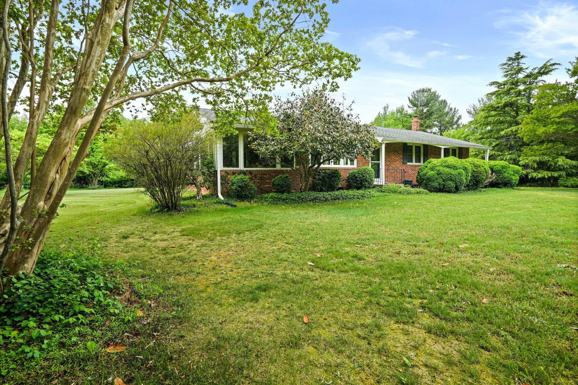 6201 Croom Station Road photo 3