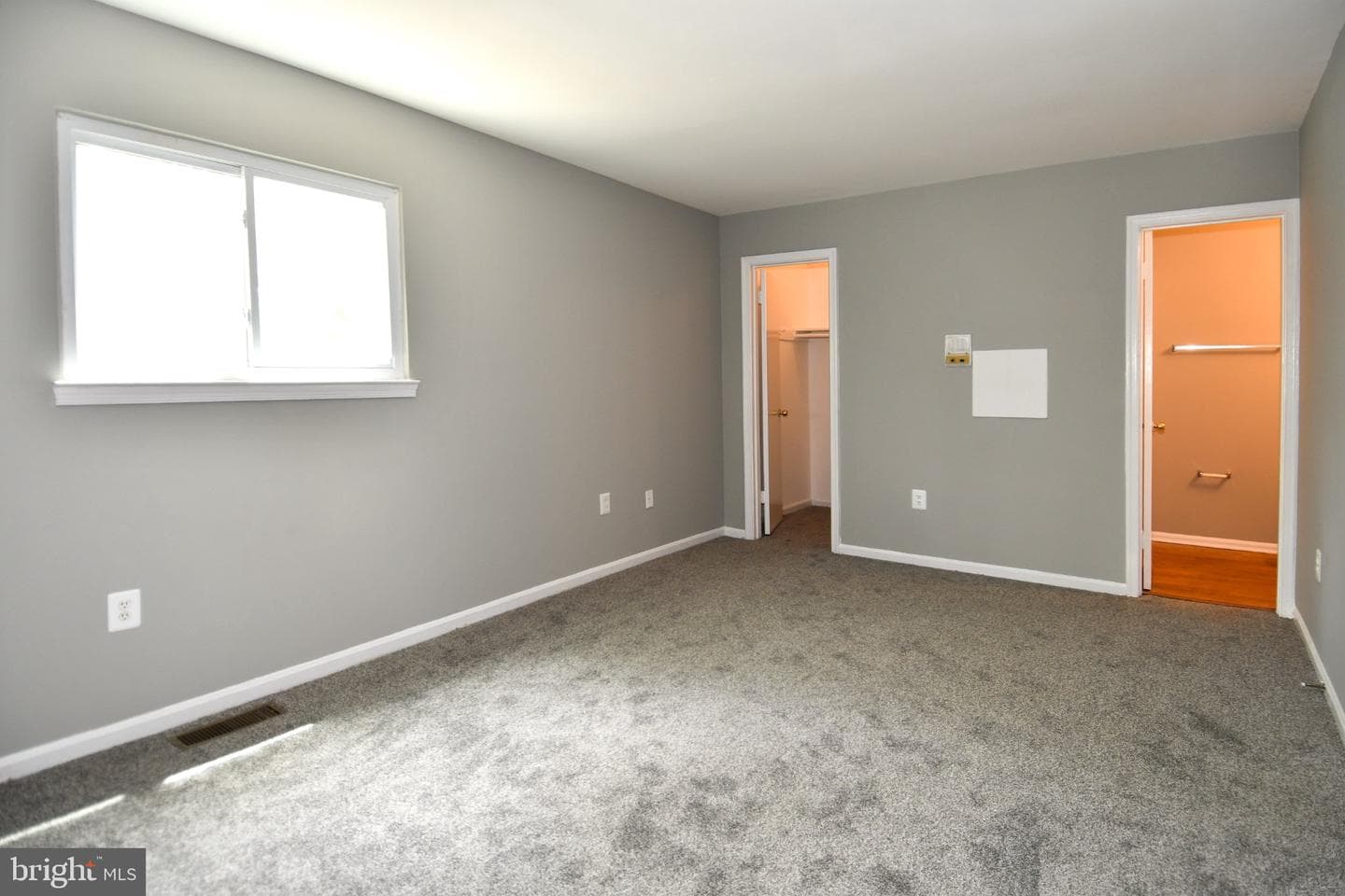 7737 Merrick Lane photo 19