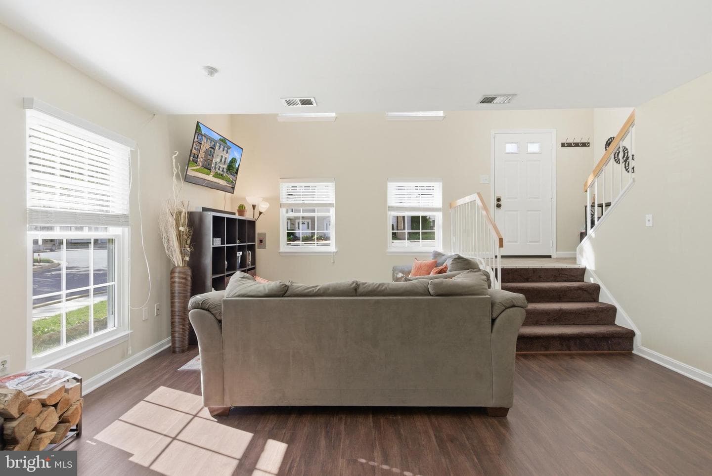 14858 London Lane photo 5