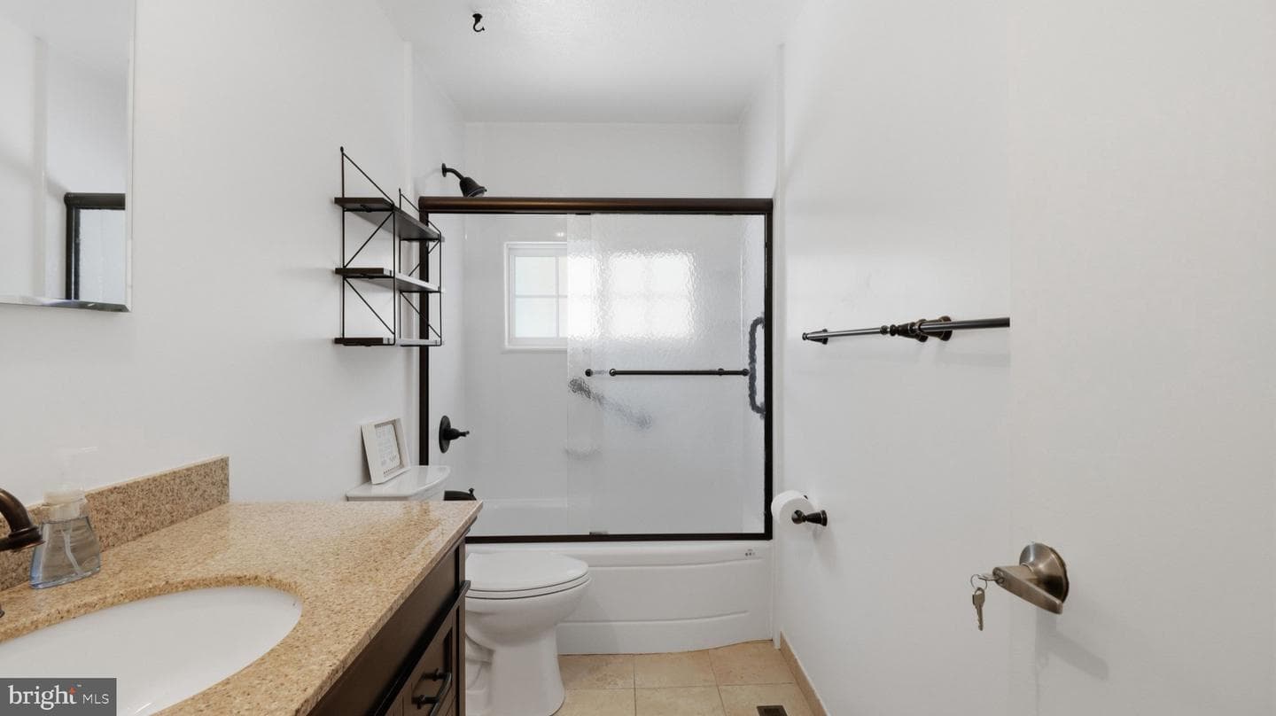 2914 Barrister Lane photo 6