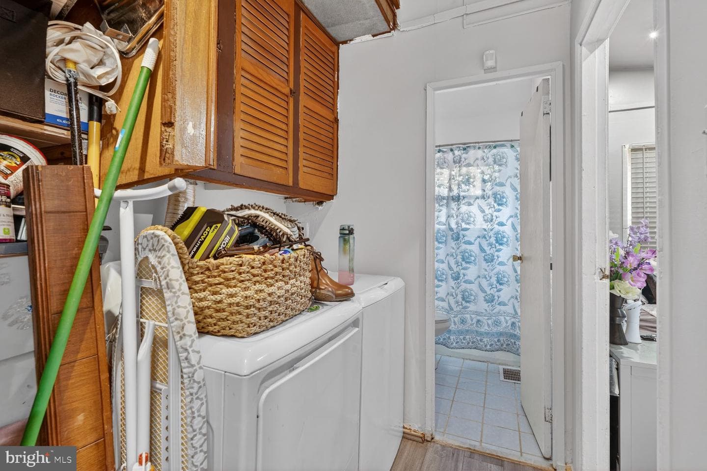 221 Seneca Drive photo 19