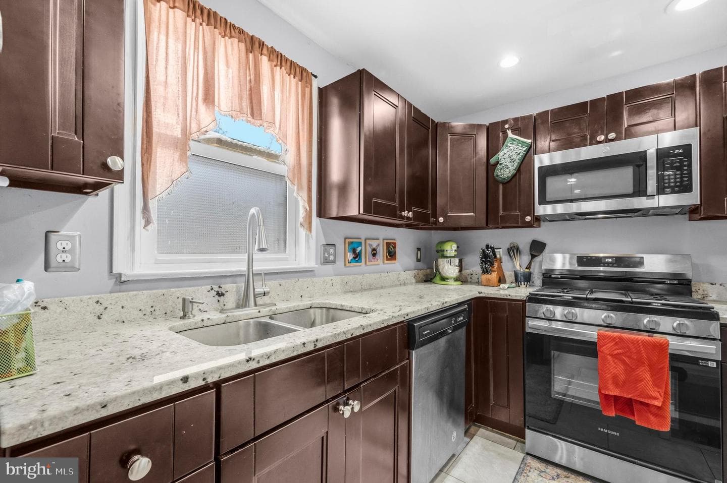1210 Nova Avenue photo 7