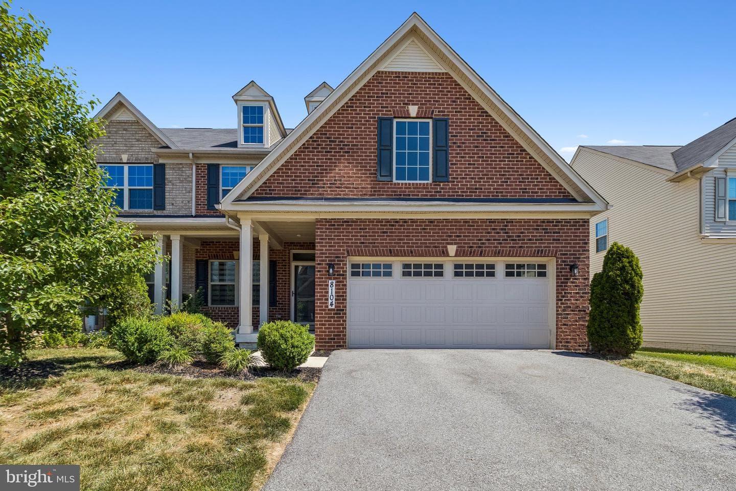 8104 Weedon Way photo 1