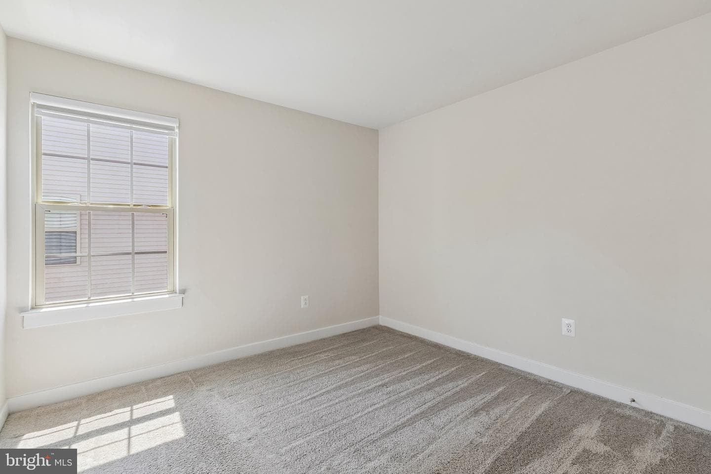 8104 Weedon Way photo 18