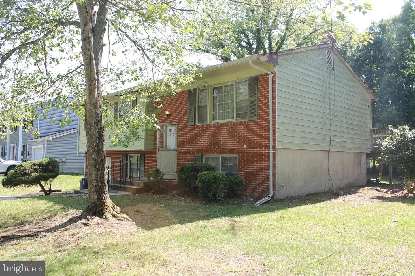 9309 Cross Bow Road photo 30