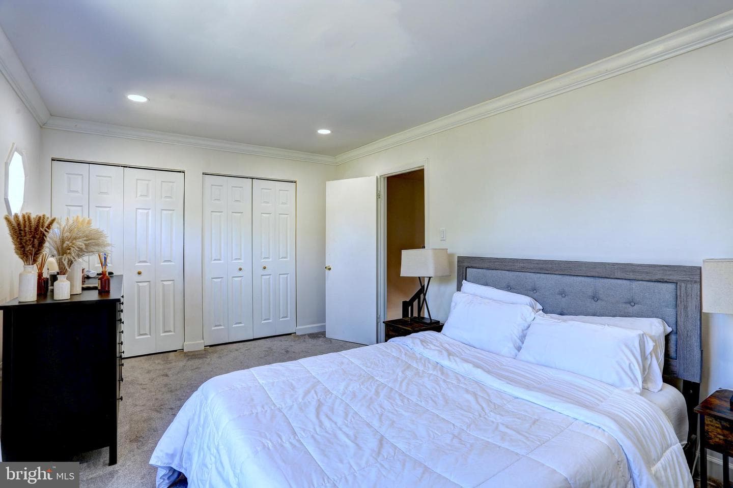 8239 Londonderry Court photo 23