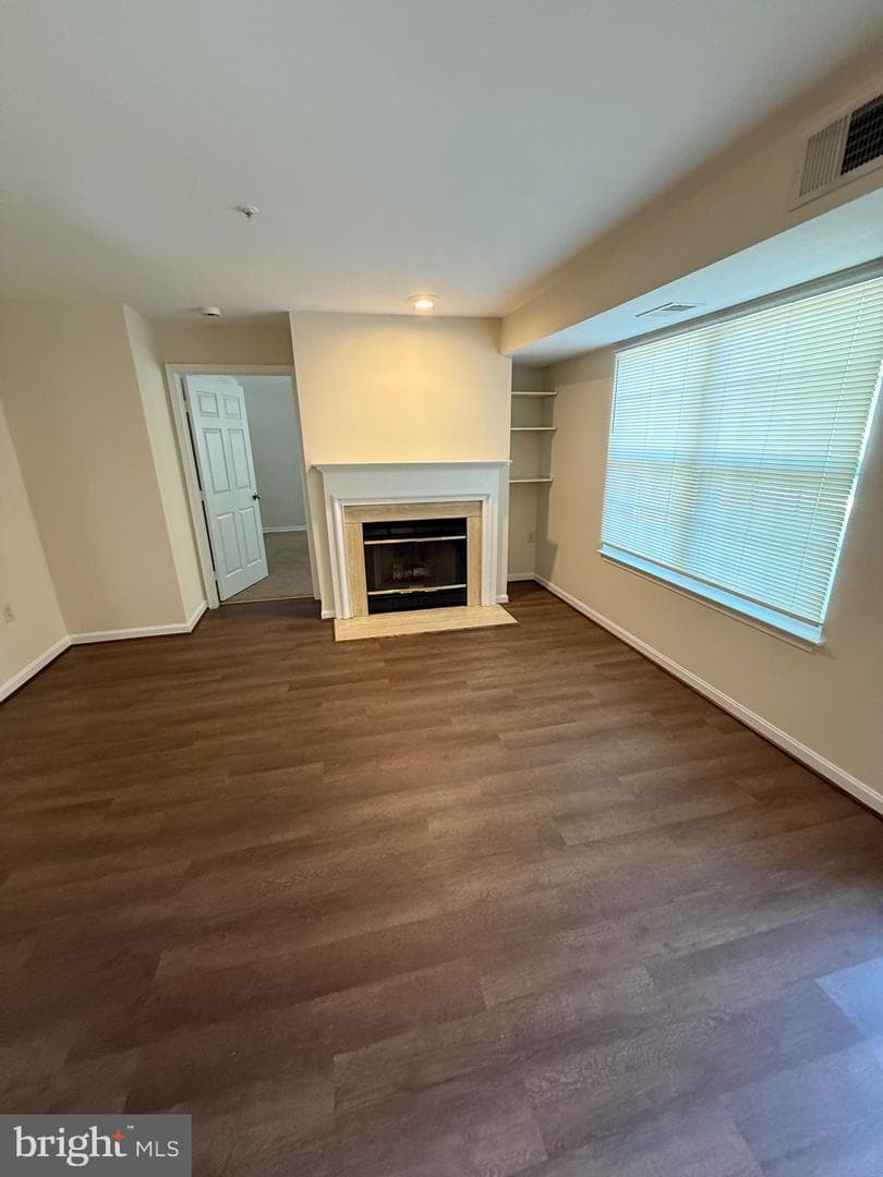 9704 Lake Pointe Court #102 photo 5