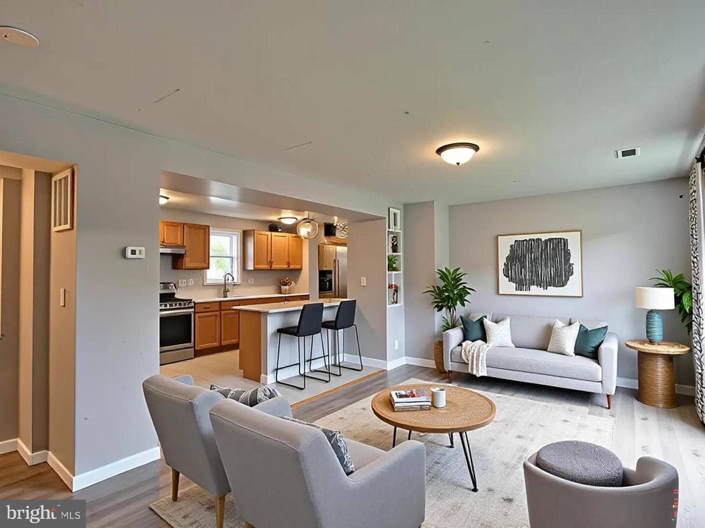 5016 Laguna Road photo 13