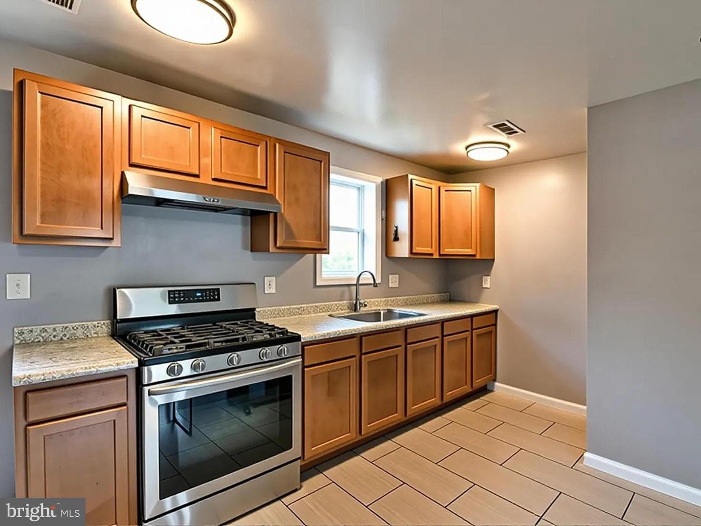 5016 Laguna Road photo 20
