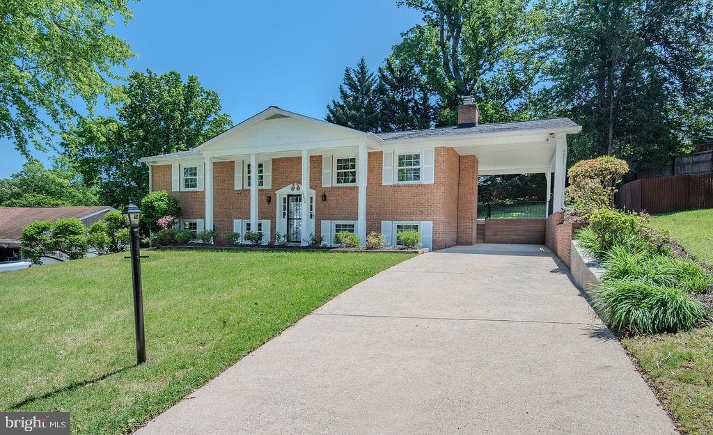12804 Peace Drive photo 2