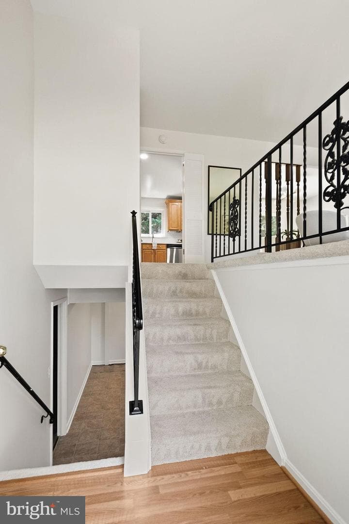 12804 Peace Drive photo 4