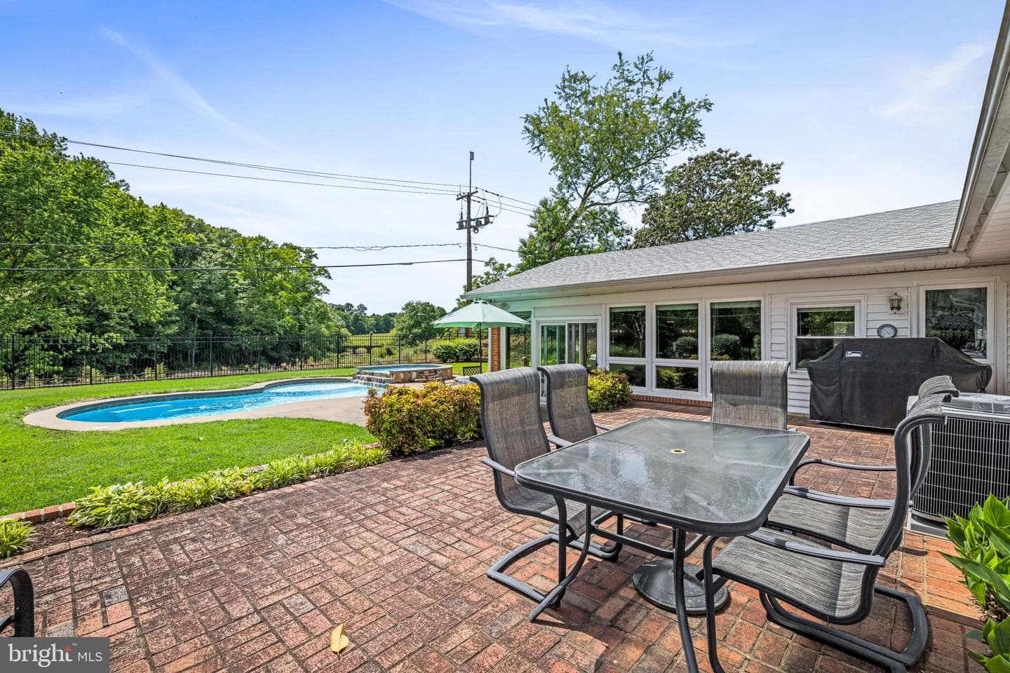 12227 Foxhill Lane photo 32