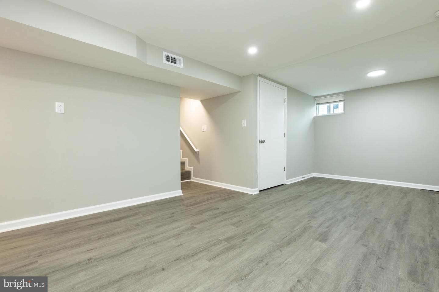 8624 Cunningham Drive photo 29