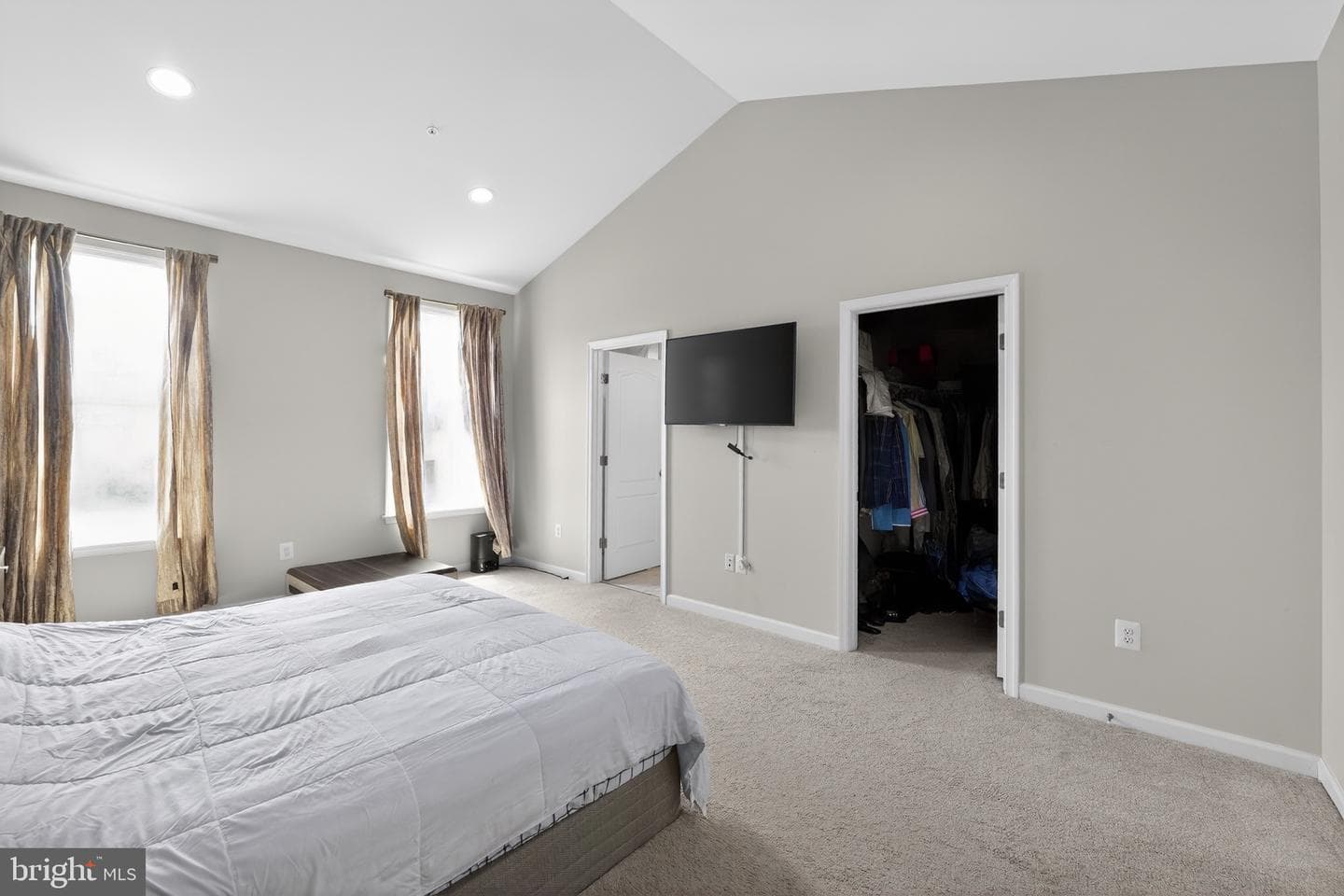 1030 Flester Lane photo 17