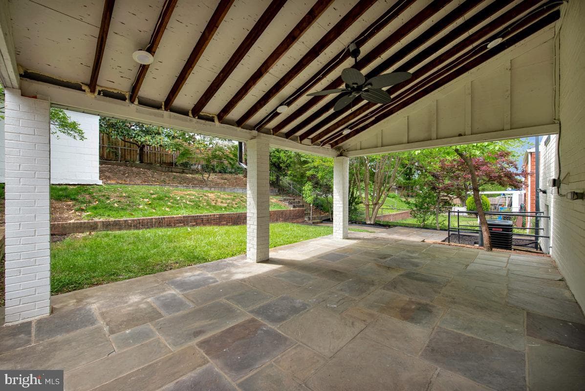1903 Campbell Drive photo 23