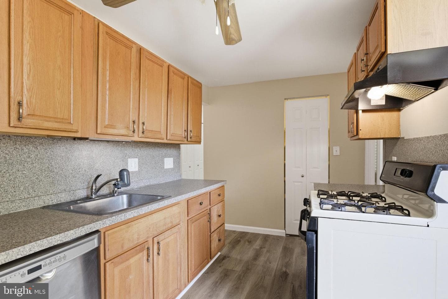 3305 Huntley Square Drive #c photo 14