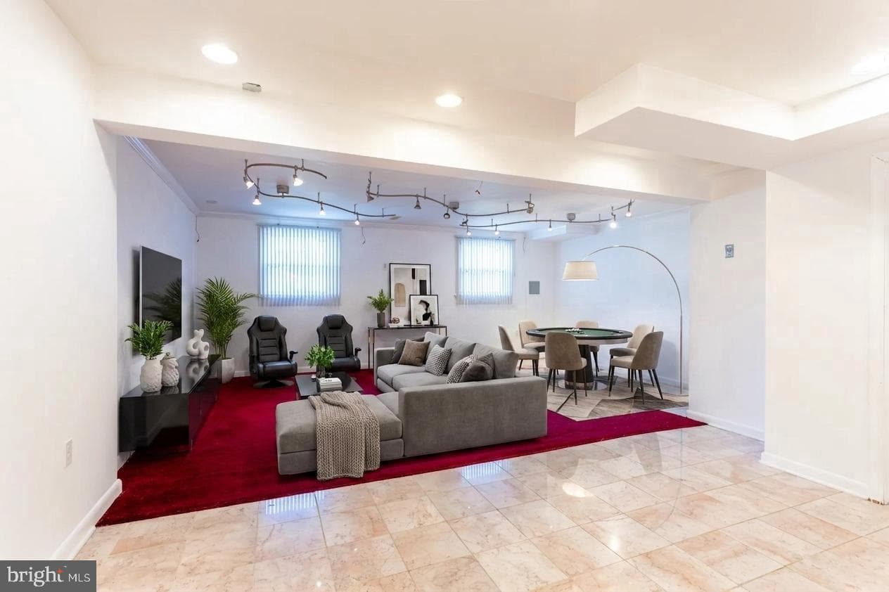 6613 Calmos Street photo 24