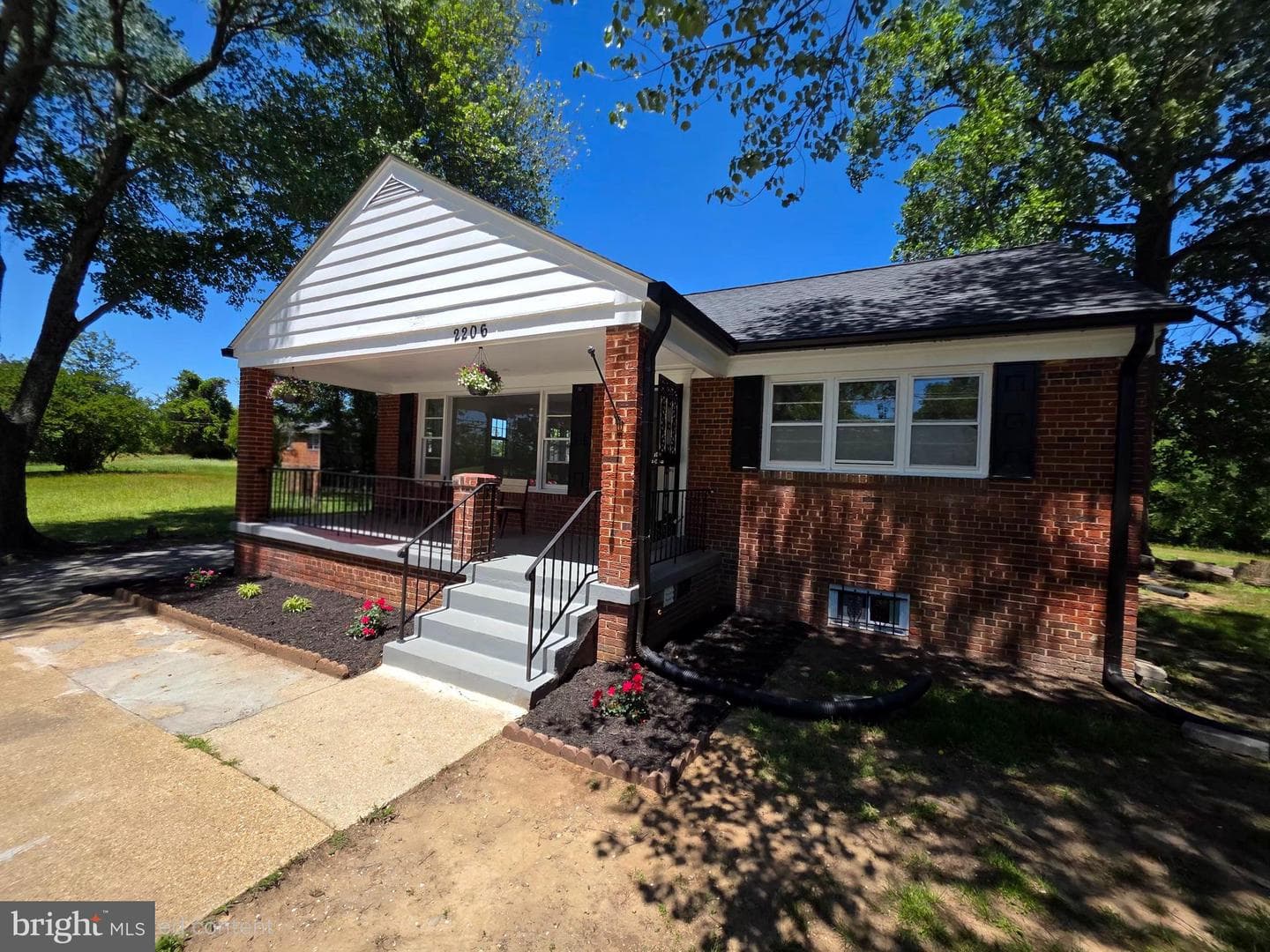 2206 Brinkley Road photo 8