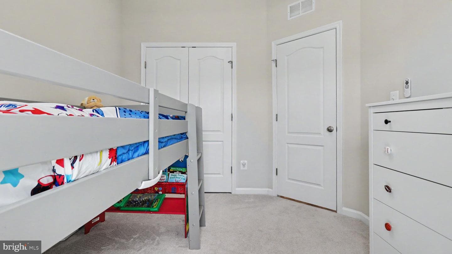 7607 Presidential Parkway photo 43