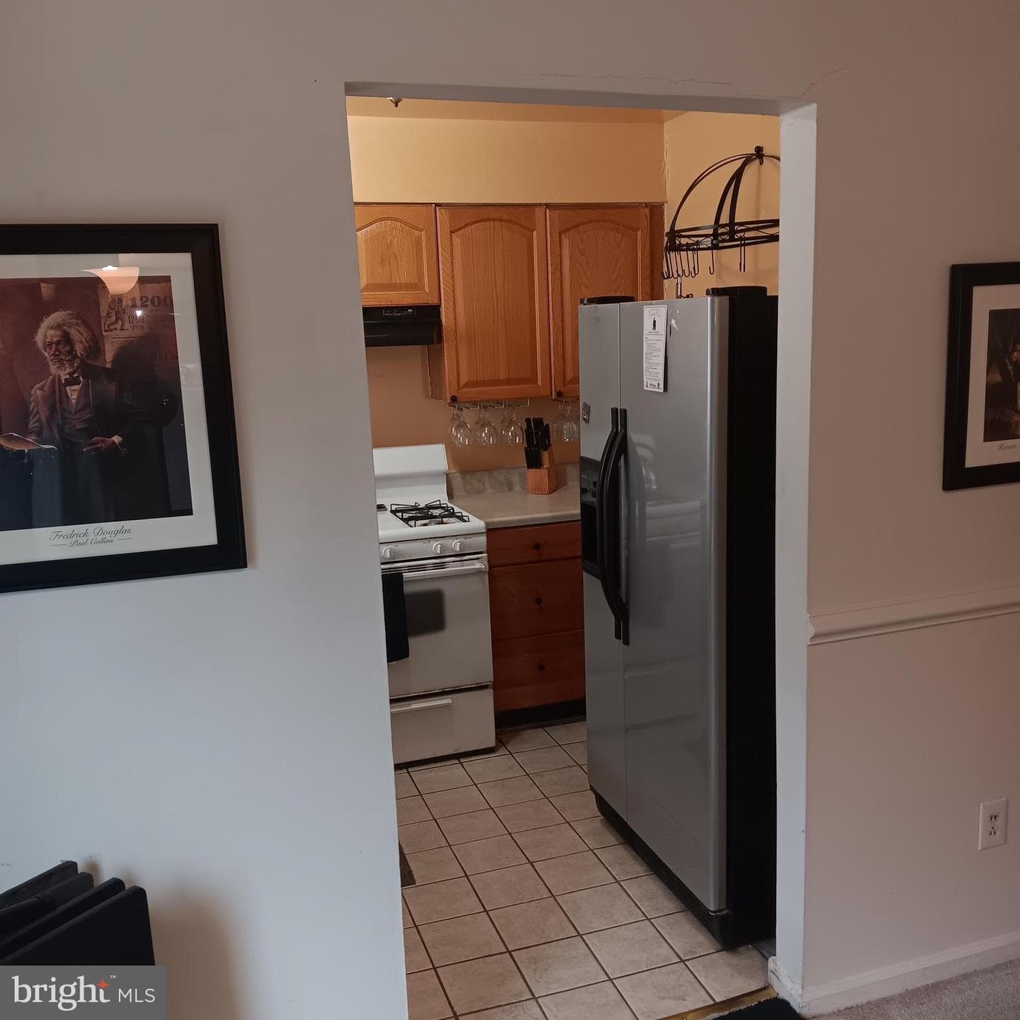 1825 Addison Road S photo 35