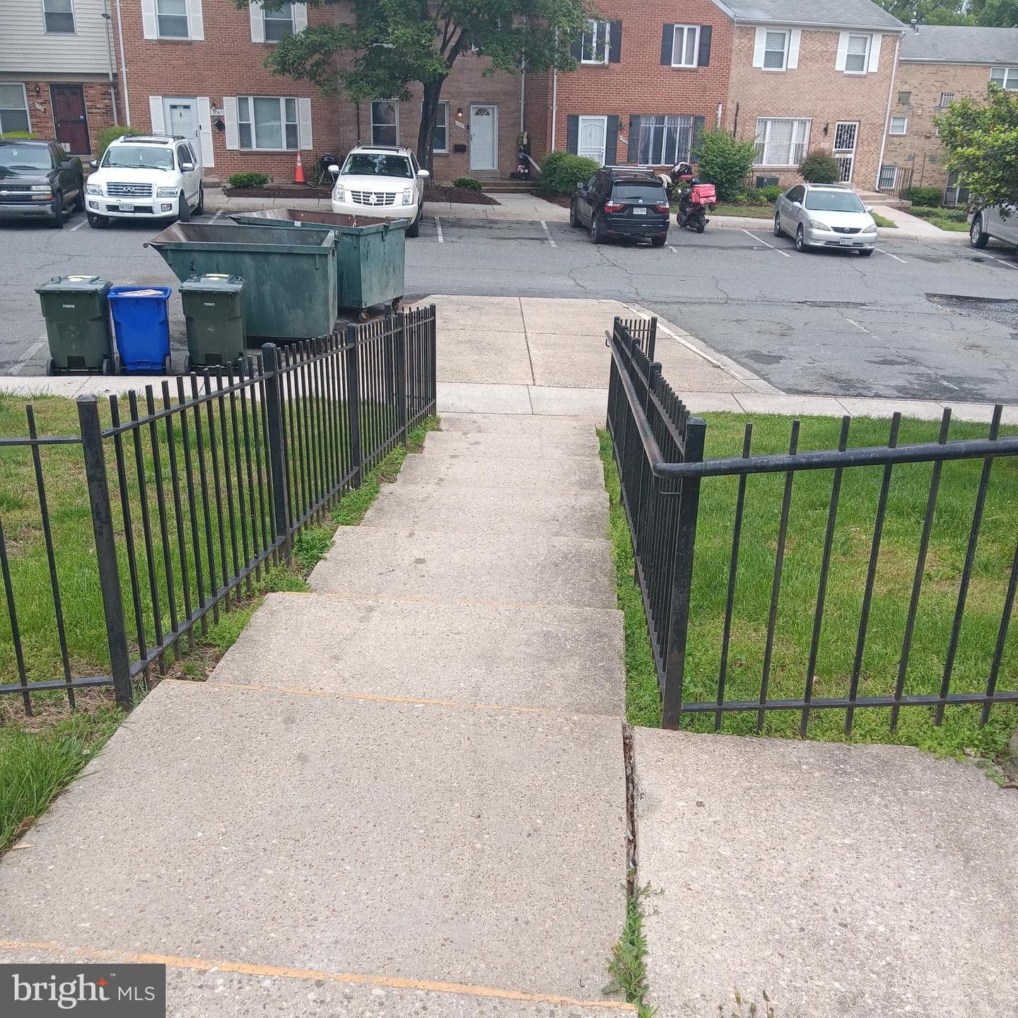 1825 Addison Road S photo 40