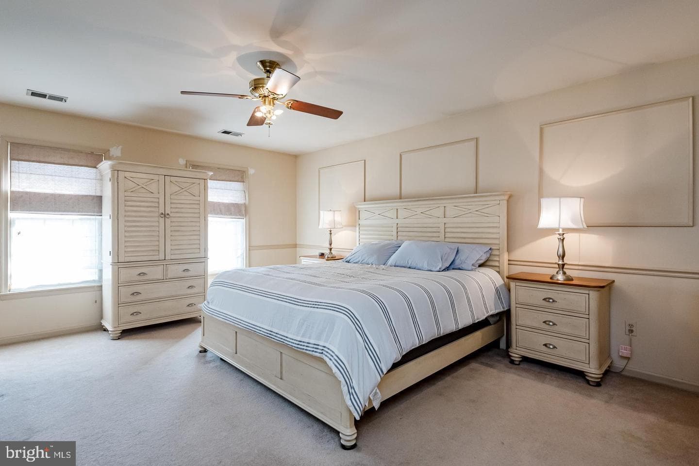 2300 Bermondsey Drive photo 43