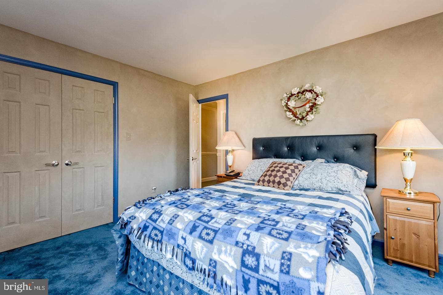 2300 Bermondsey Drive photo 49