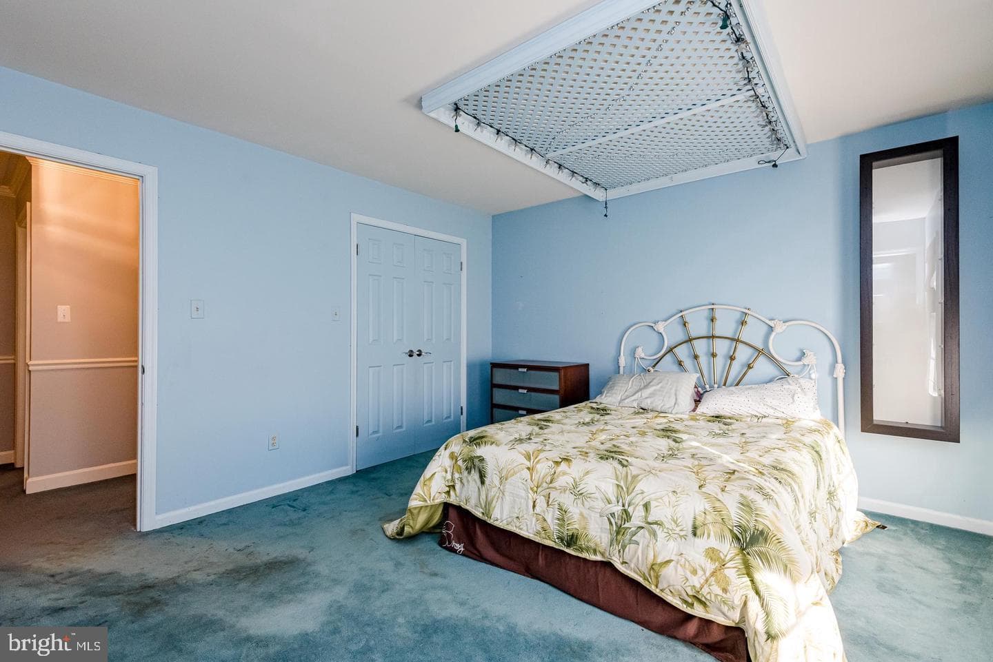 2300 Bermondsey Drive photo 54
