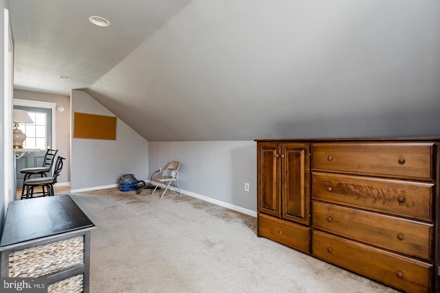 2300 Bermondsey Drive photo 79