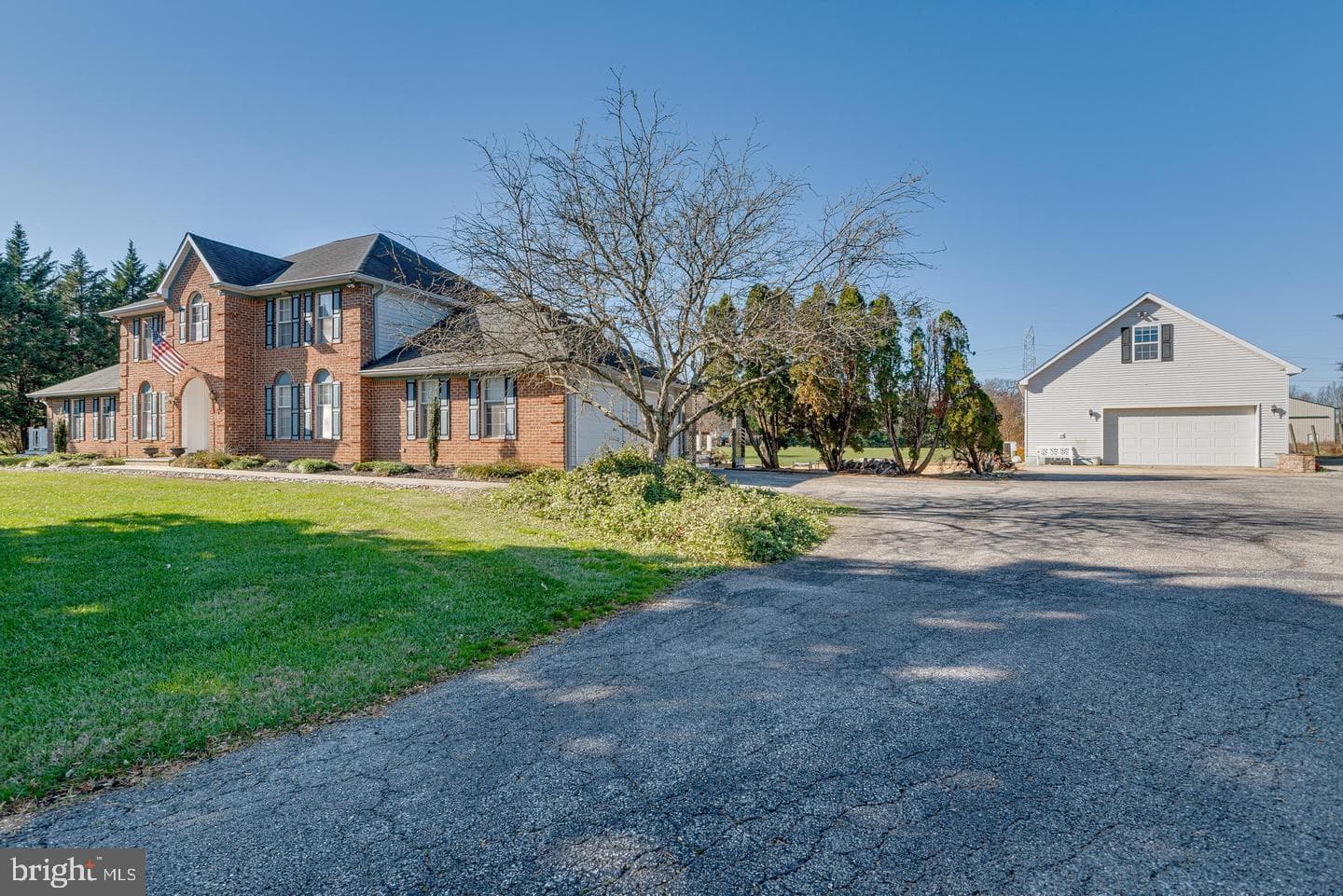2300 Bermondsey Drive photo 8