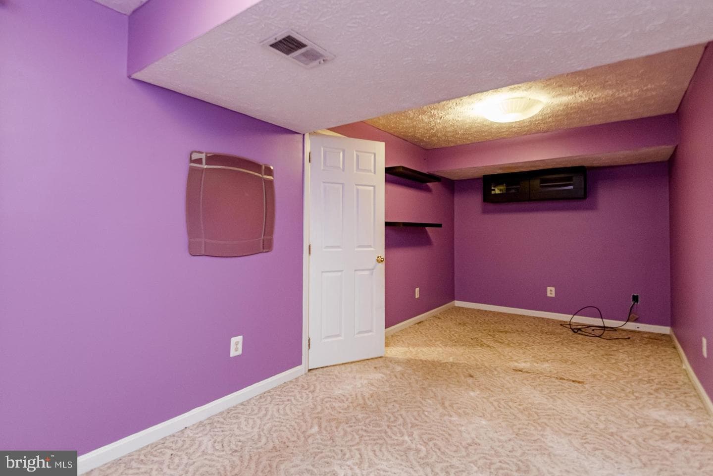 2300 Bermondsey Drive photo 89