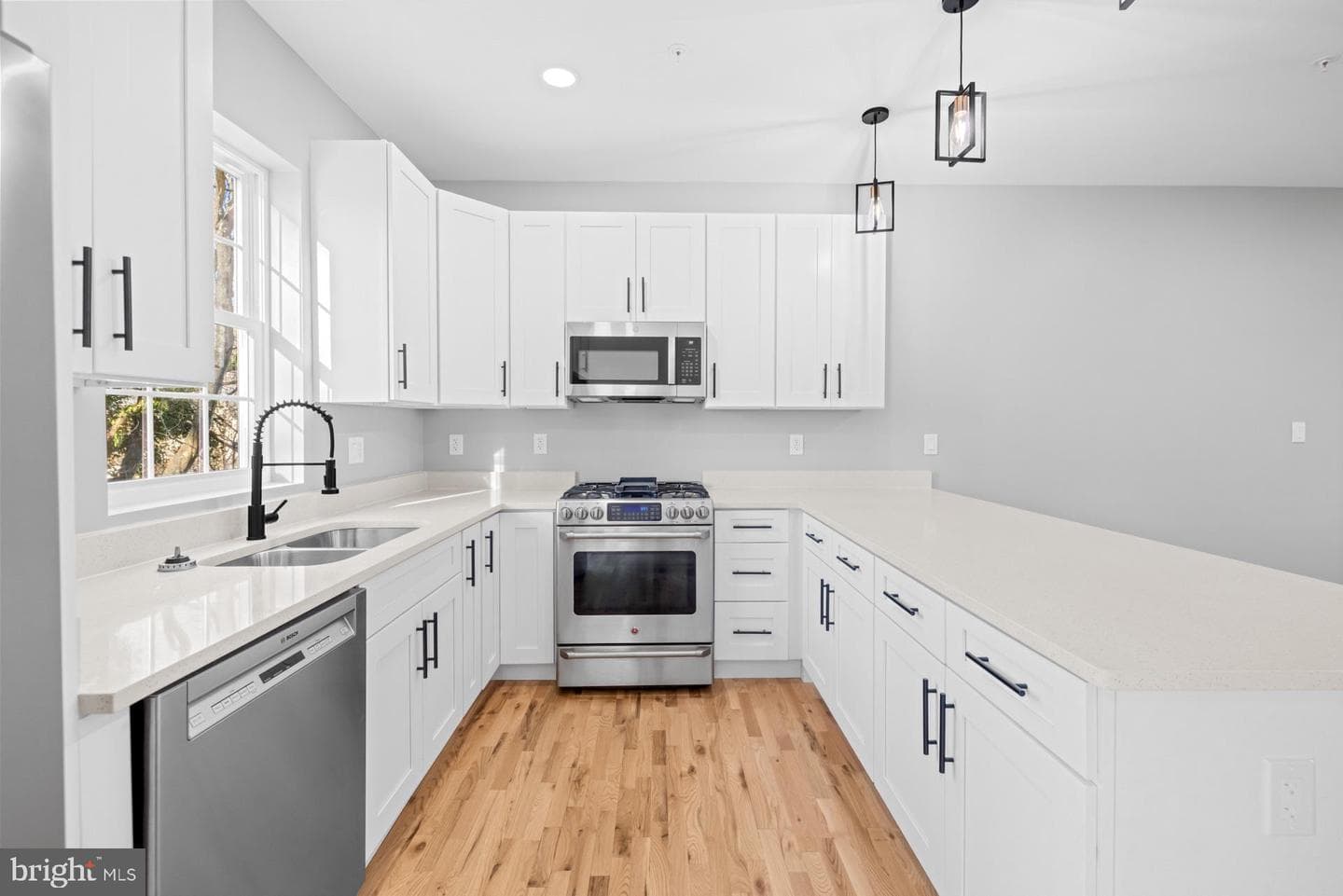 2208 Piermont Drive photo 12