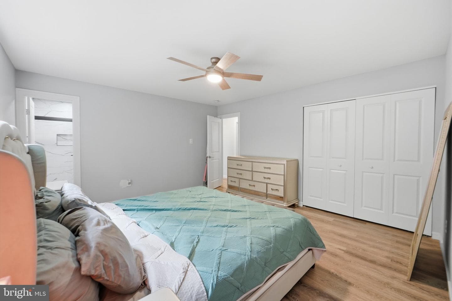 15904 Ark Ct photo 9