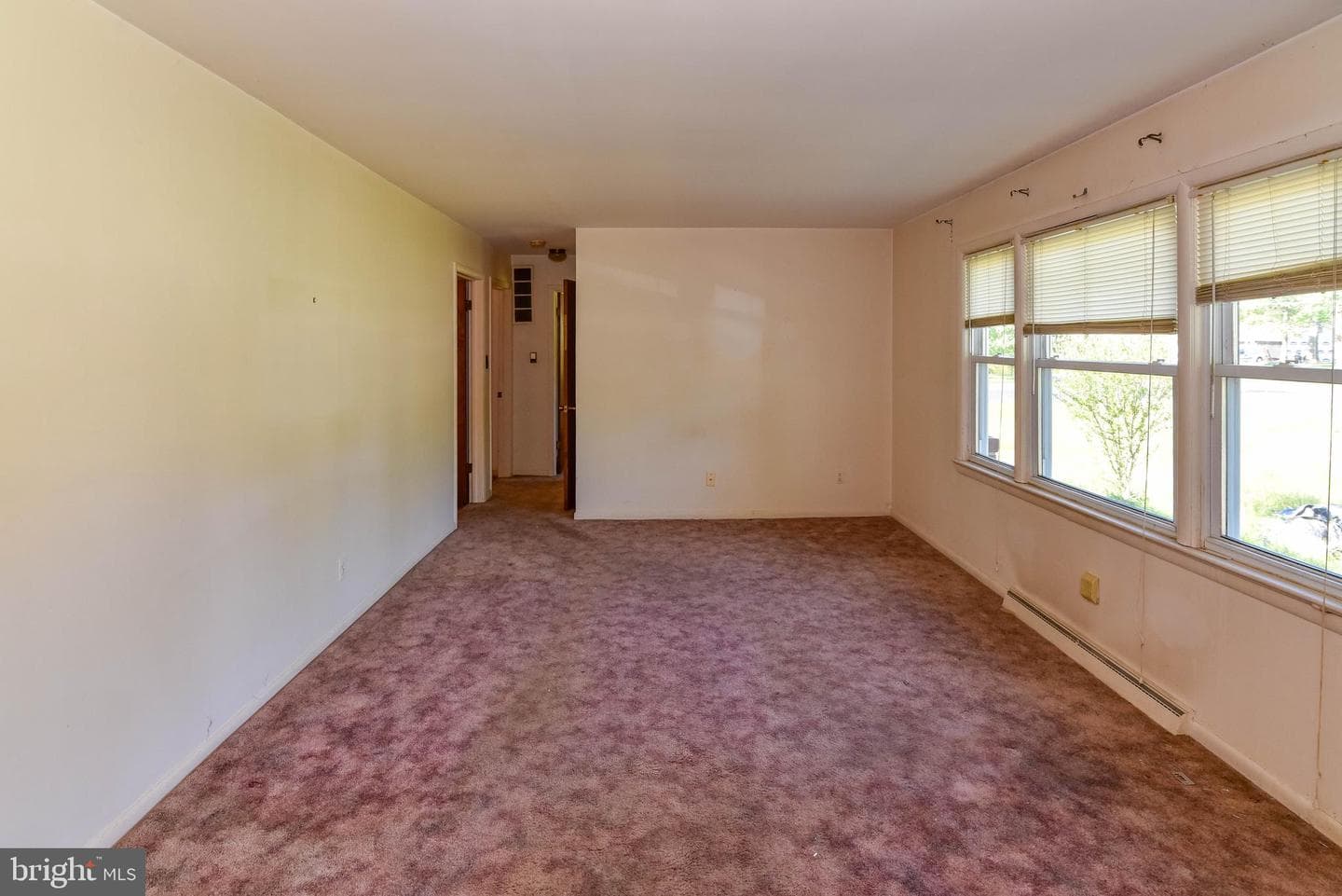 14306 Duckett Road photo 4